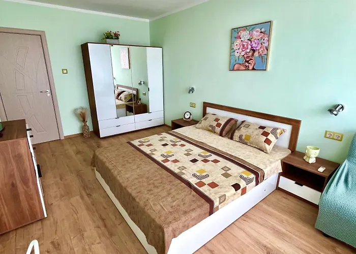 Panoramaview Lazur Апартаменты *