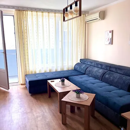 Panoramaview Lazur Apartment Burgas